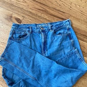 American Eagle women’s mom jeans size 12